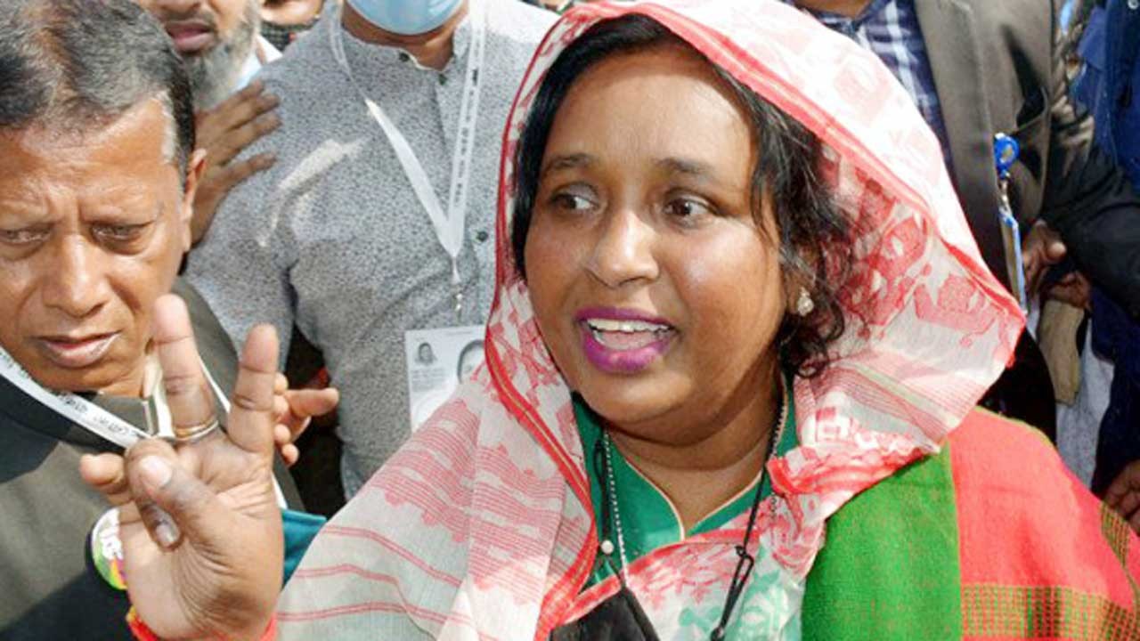 সাবেক মেয়র আইভীর ৫ মামলায় হাইকোর্টে জামিন